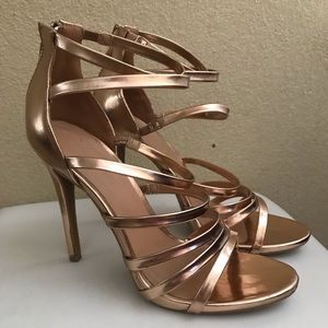 GOLD ROSE HEEL